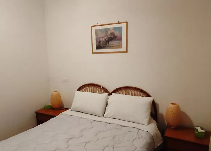Oleggio Apartment アパート *